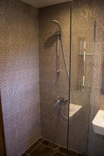 Фото номера Бюджетный двухместный номер с 1 кроватью Отель Trigrad Hotel г. Триград 2