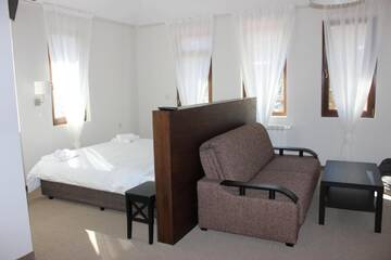Фото номера Номер-студио с балконом Отель Trigrad Hotel г. Триград 5