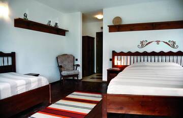 Фото номера Трехместный номер Отель Family Hotel Arkan Han г. Триград 5