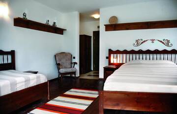 Фото номера Трехместный номер Отель Family Hotel Arkan Han г. Триград 4